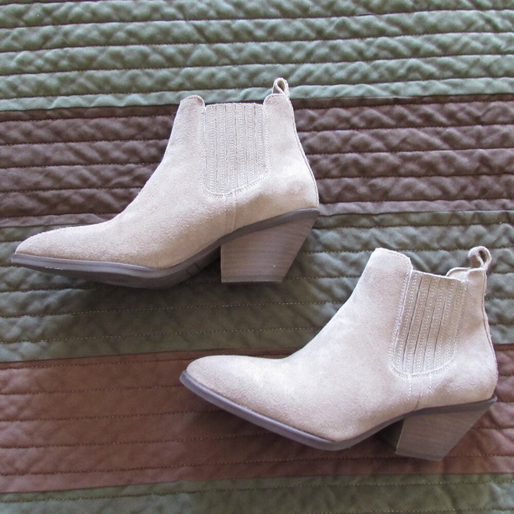 PLG Portland Leather Patina Dakota Western Suede Ankle Boot Taupe 7